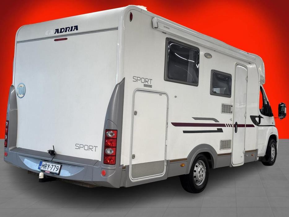 ADRIA Sport 577 SP 2010