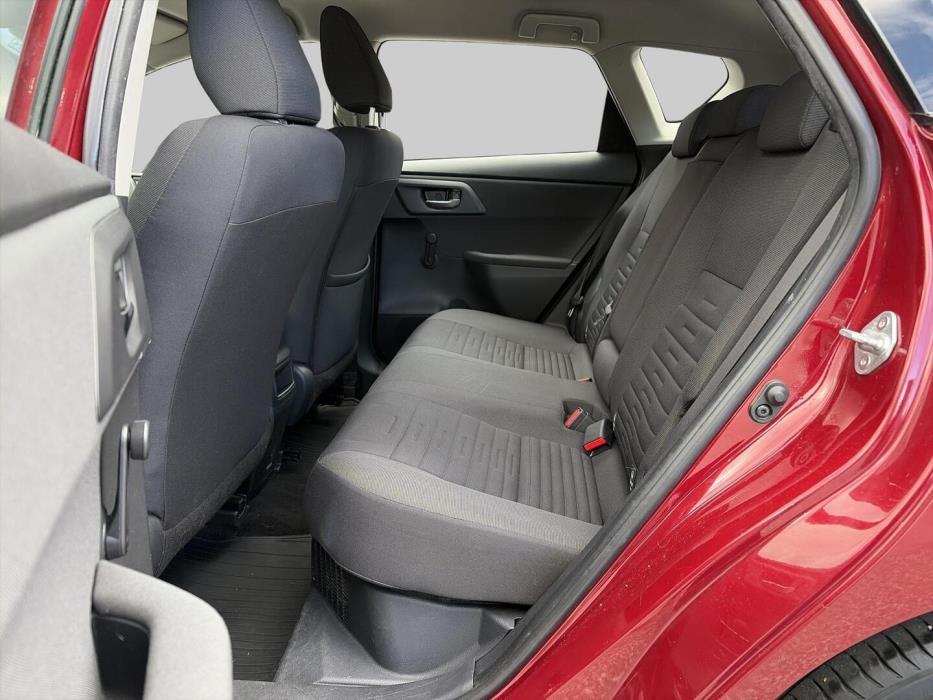 TOYOTA Auris 2017