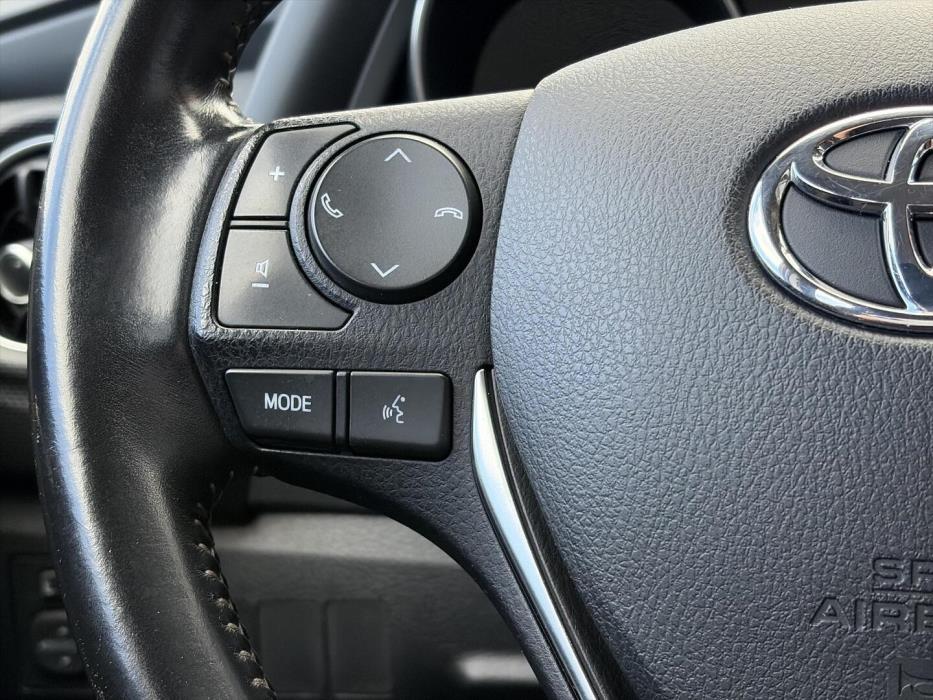 TOYOTA Auris 2017