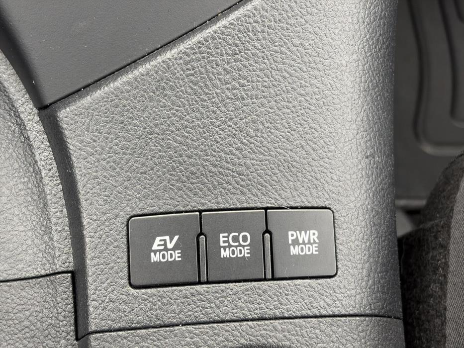 TOYOTA Auris 2017