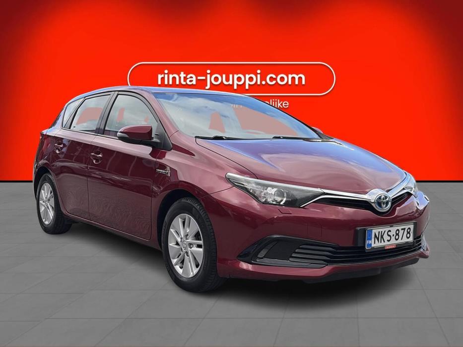 TOYOTA Auris 2017