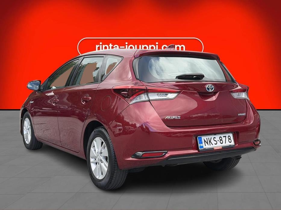 TOYOTA Auris 2017