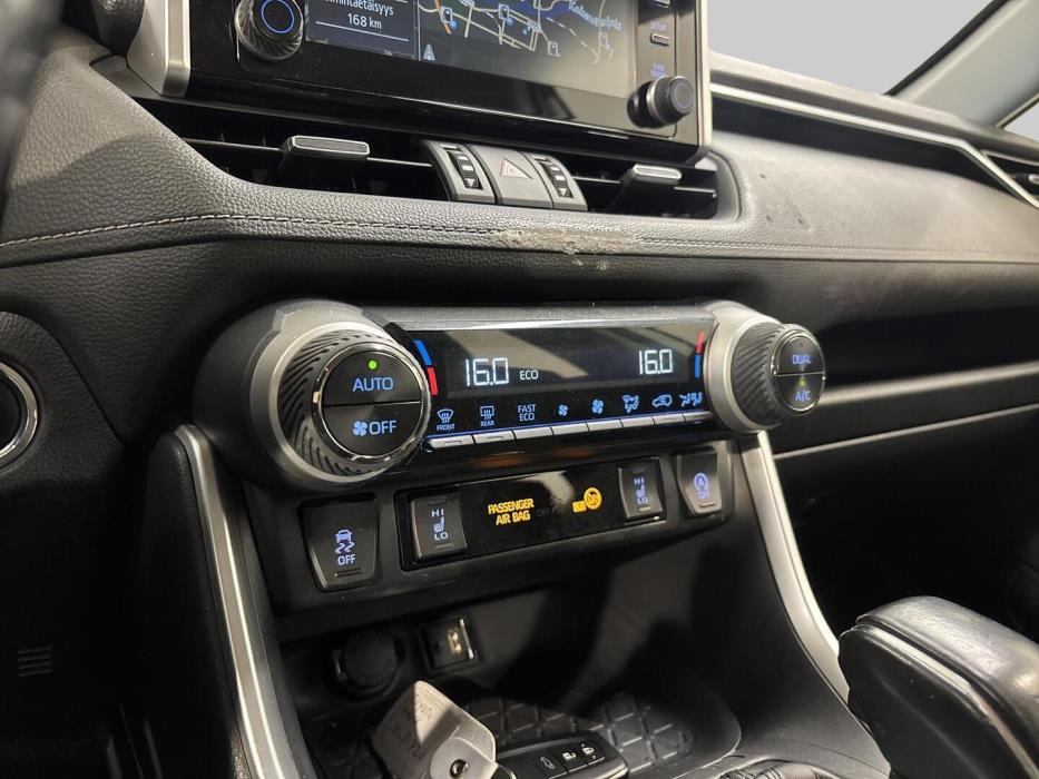 TOYOTA RAV4 2019