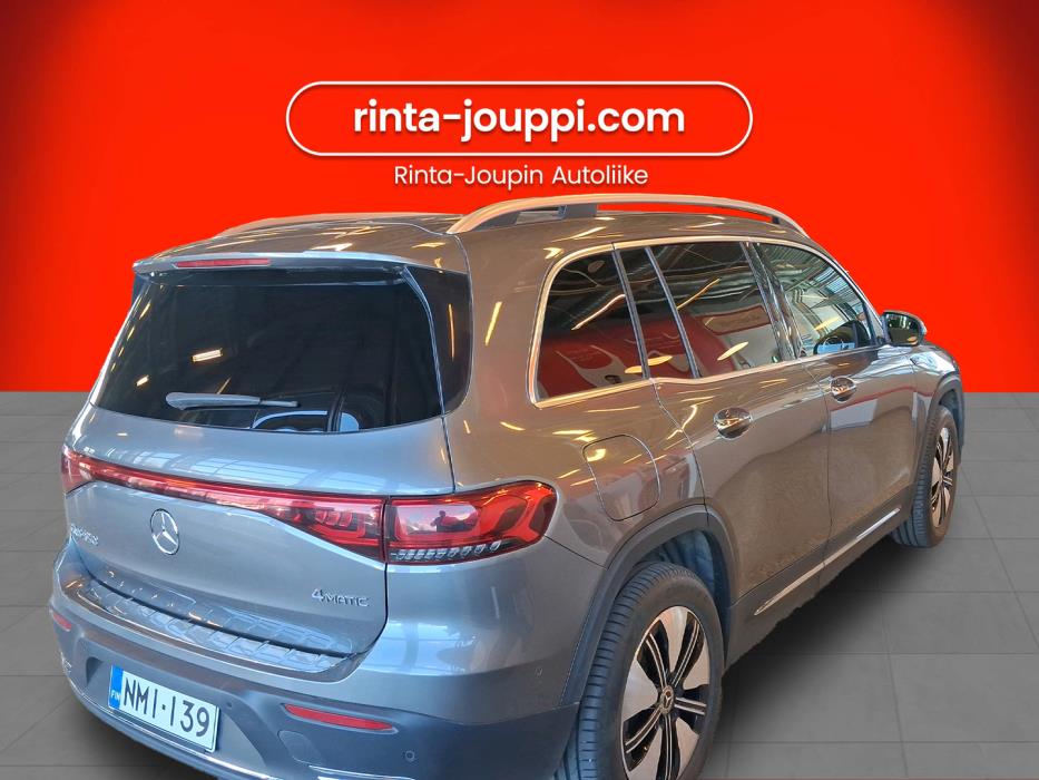 MERCEDES-BENZ EQB 2022