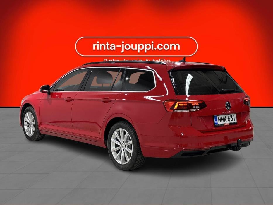 VOLKSWAGEN Passat 2022