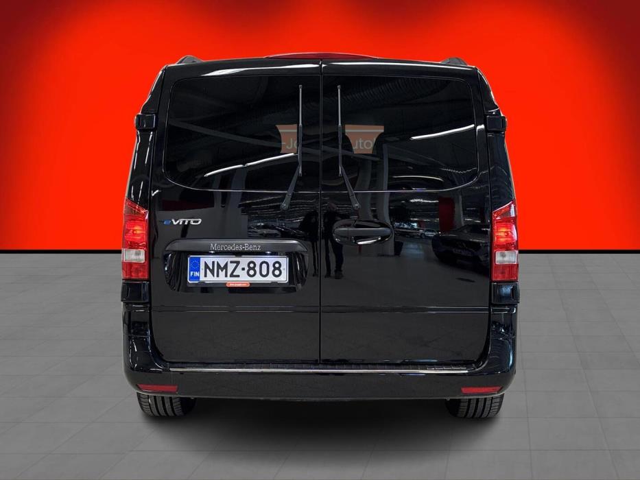 MERCEDES-BENZ Vito 2023