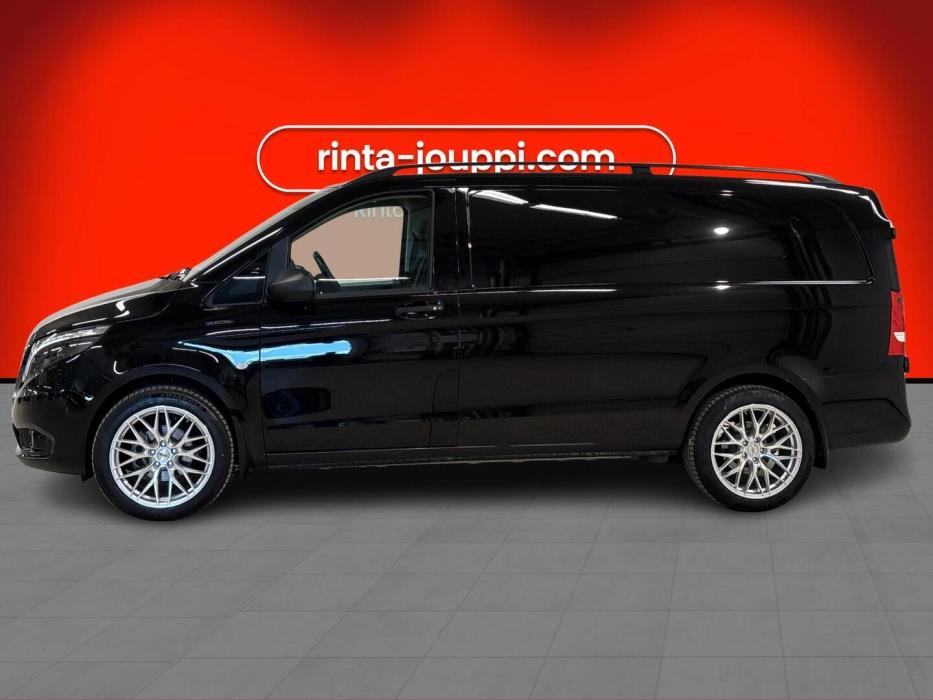 MERCEDES-BENZ Vito 2023