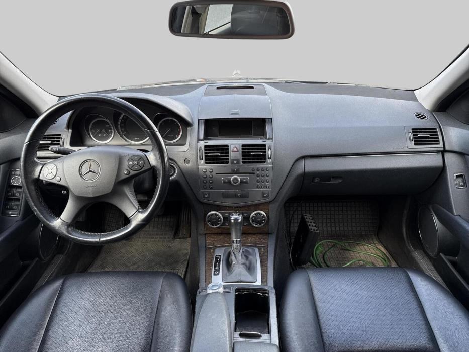 MERCEDES-BENZ C 2010