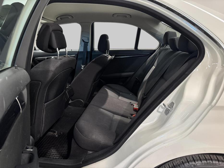 MERCEDES-BENZ C 2008