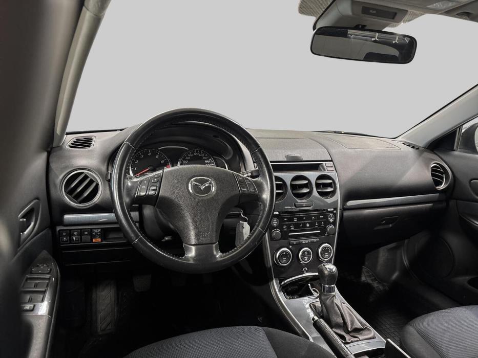 MAZDA 6 2005