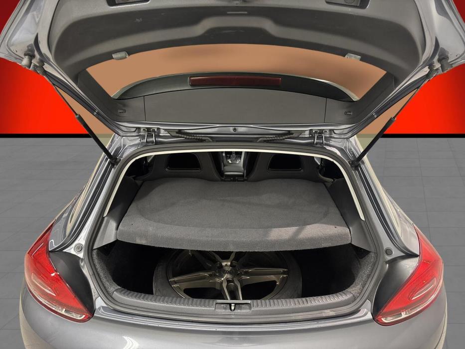 VOLKSWAGEN Scirocco 2009