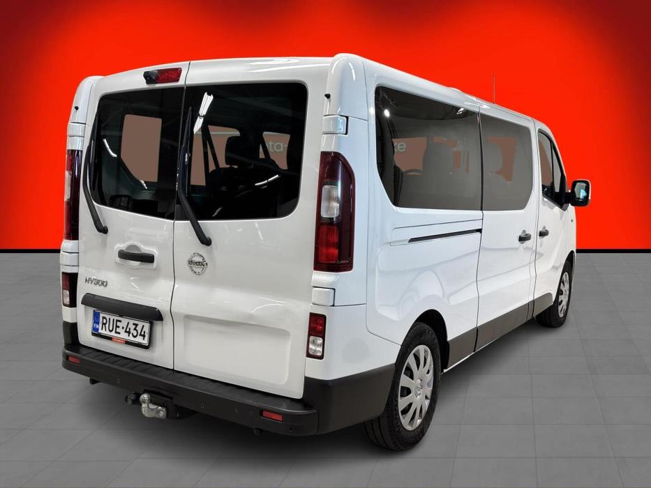 NISSAN NV300 2019