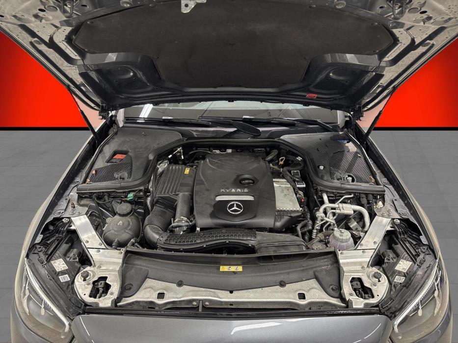 MERCEDES-BENZ E 2021