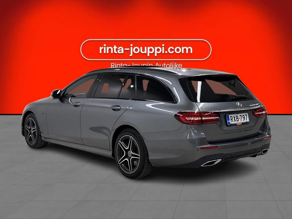 MERCEDES-BENZ E 2021