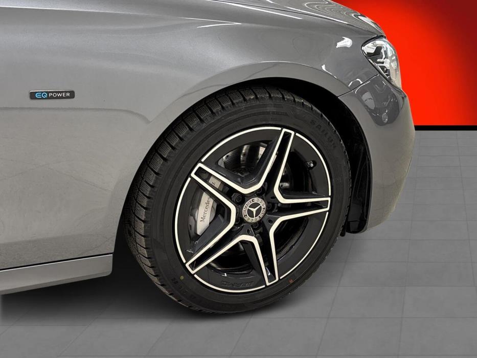 MERCEDES-BENZ E 2021