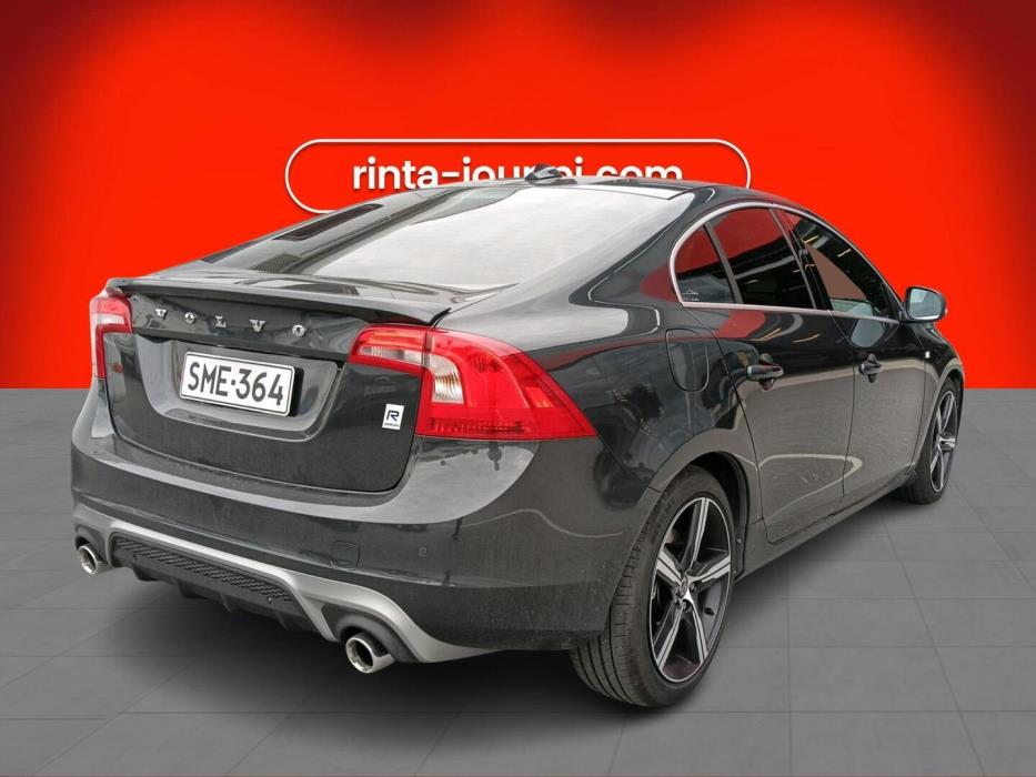 VOLVO S60 2015