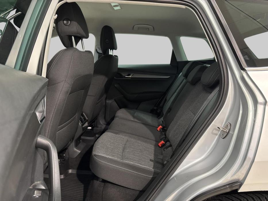 SKODA KAROQ 2018