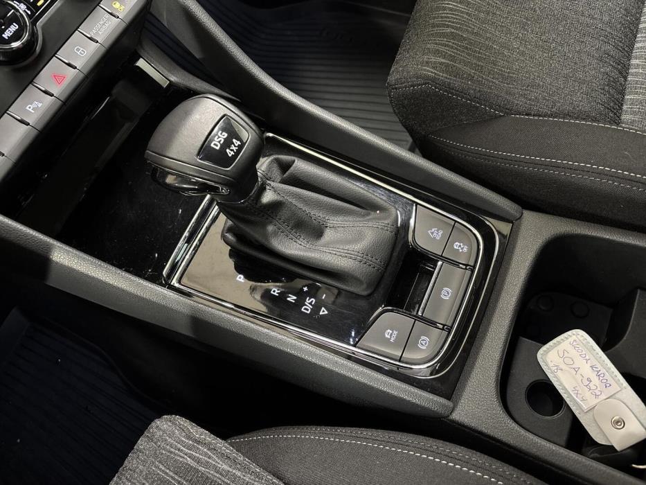 SKODA KAROQ 2018