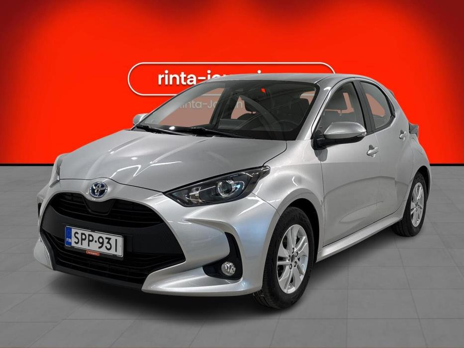 TOYOTA Yaris 2024