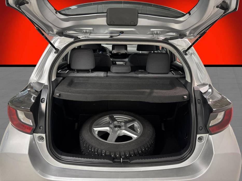 TOYOTA Yaris 2024