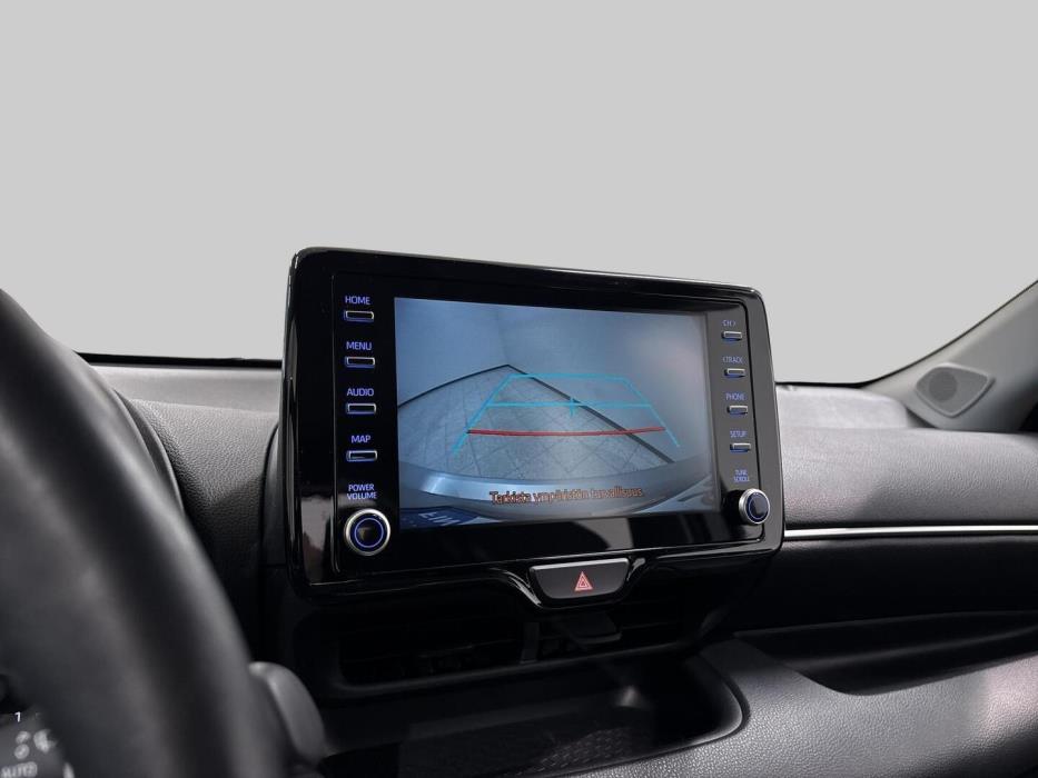 TOYOTA Yaris 2024