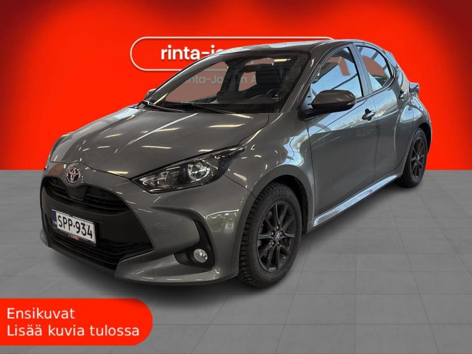 TOYOTA Yaris 2024