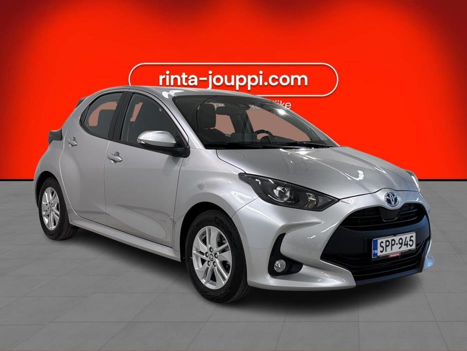 TOYOTA Yaris 2024