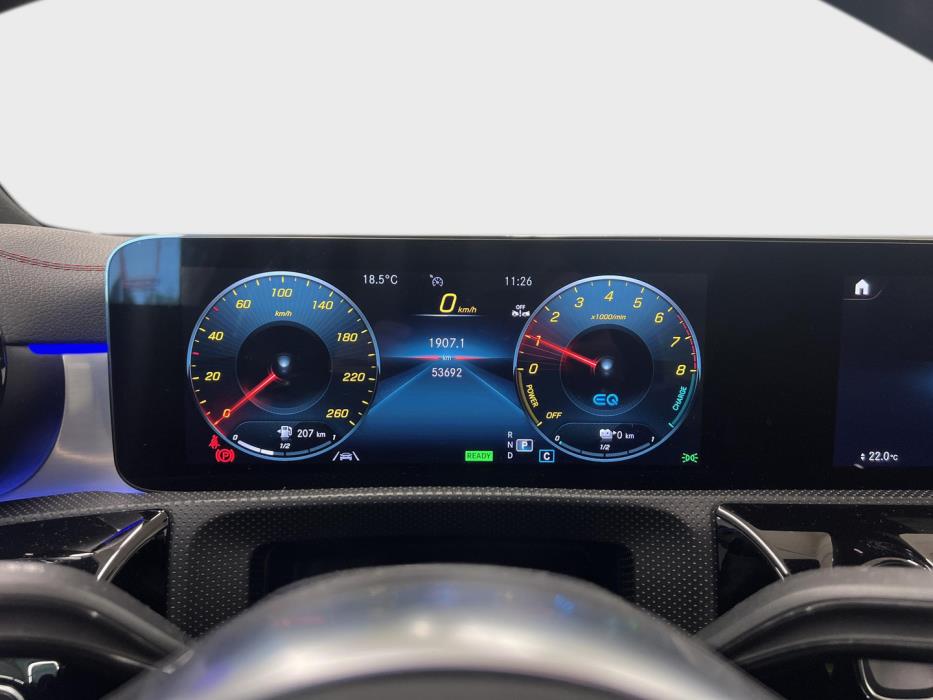 MERCEDES-BENZ CLA 2023