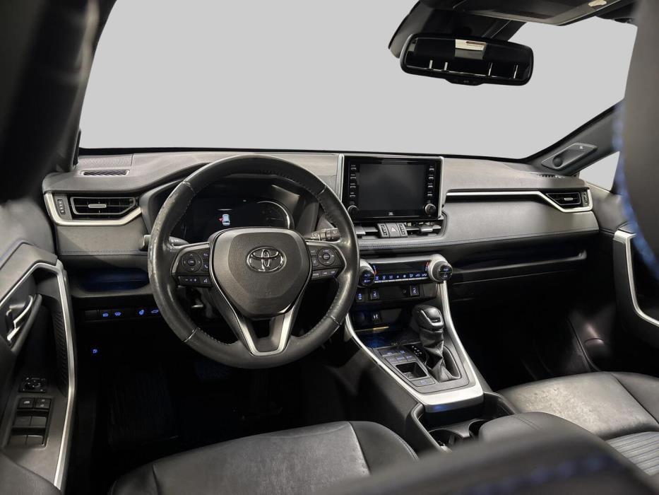 TOYOTA RAV4 2020