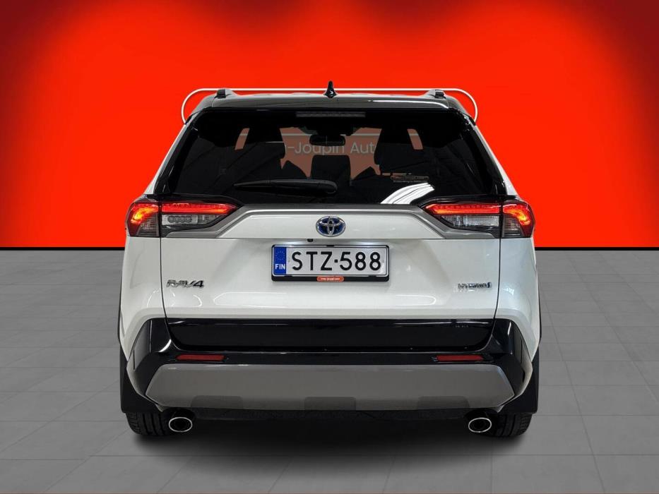 TOYOTA RAV4 2020