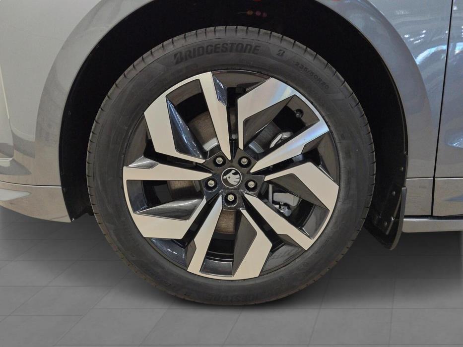SKODA Enyaq 2027