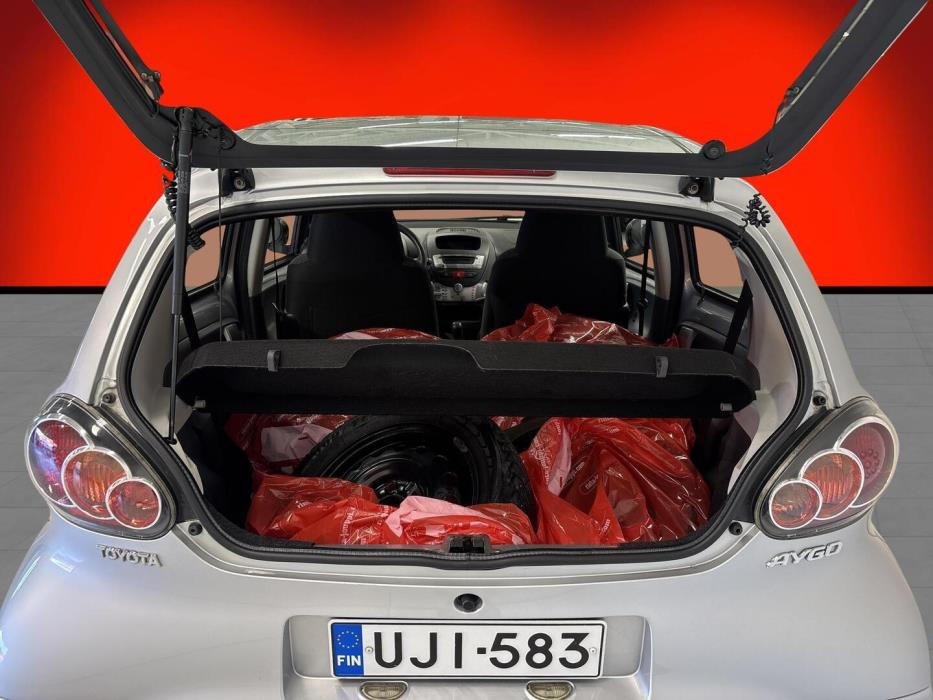 TOYOTA AYGO 2010