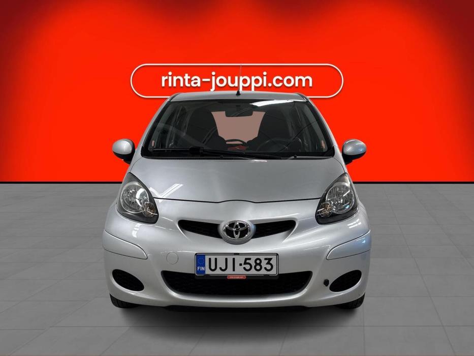 TOYOTA AYGO 2010