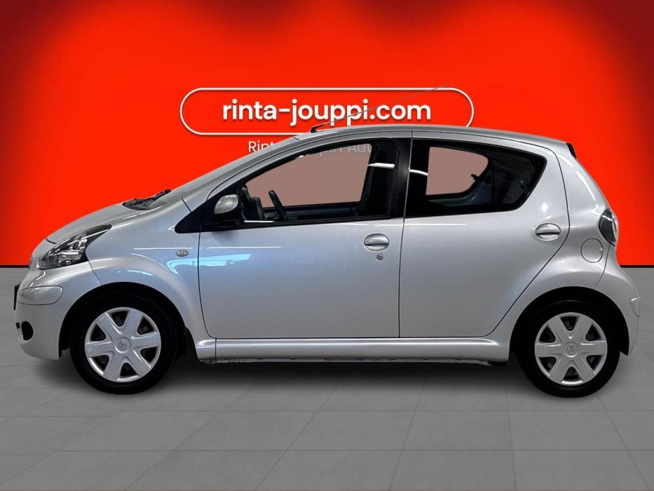 TOYOTA AYGO 2010