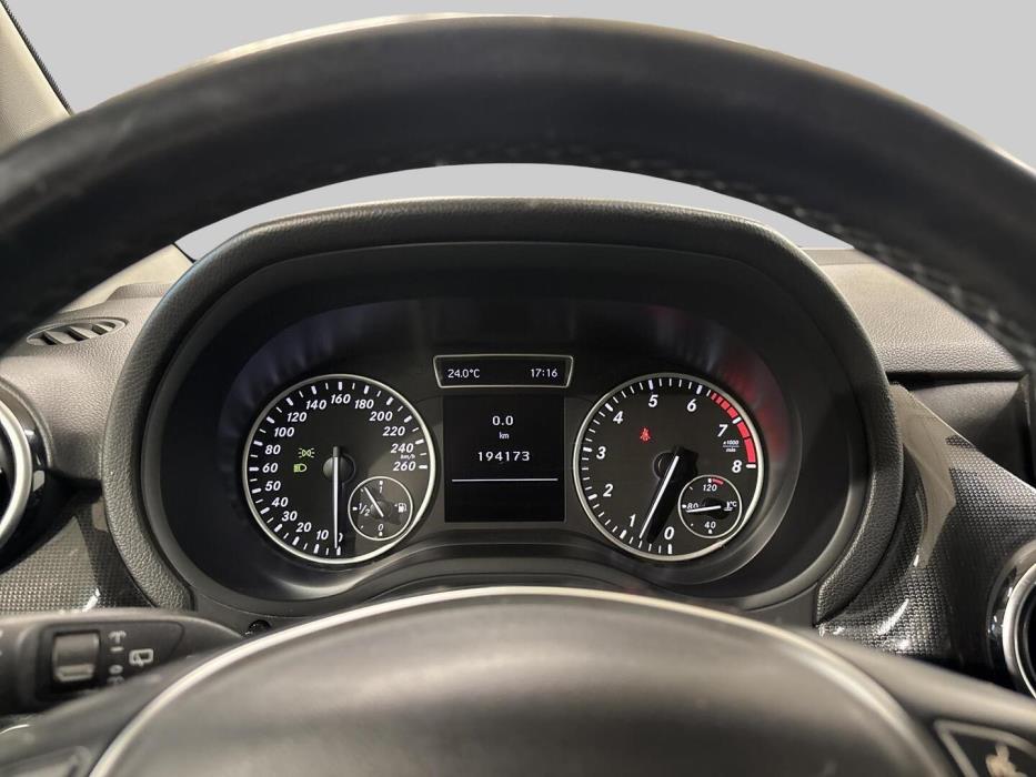 MERCEDES-BENZ B 2014