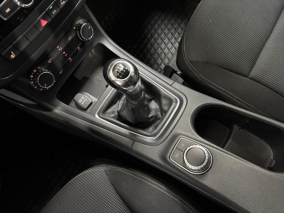 MERCEDES-BENZ B 2014