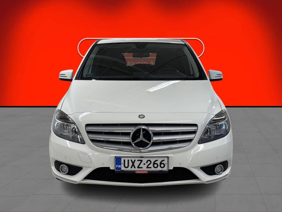 MERCEDES-BENZ B 2014