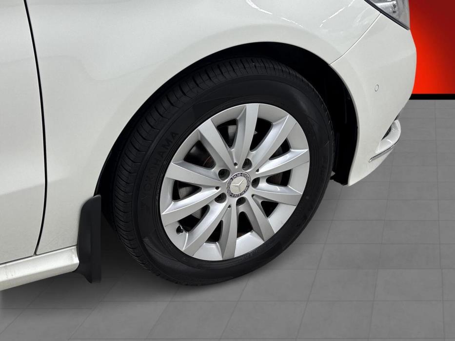 MERCEDES-BENZ B 2014