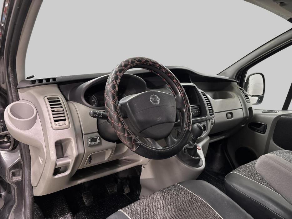 NISSAN Primastar 2012