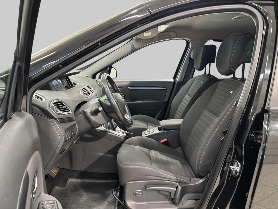 RENAULT Grand Scenic 2015