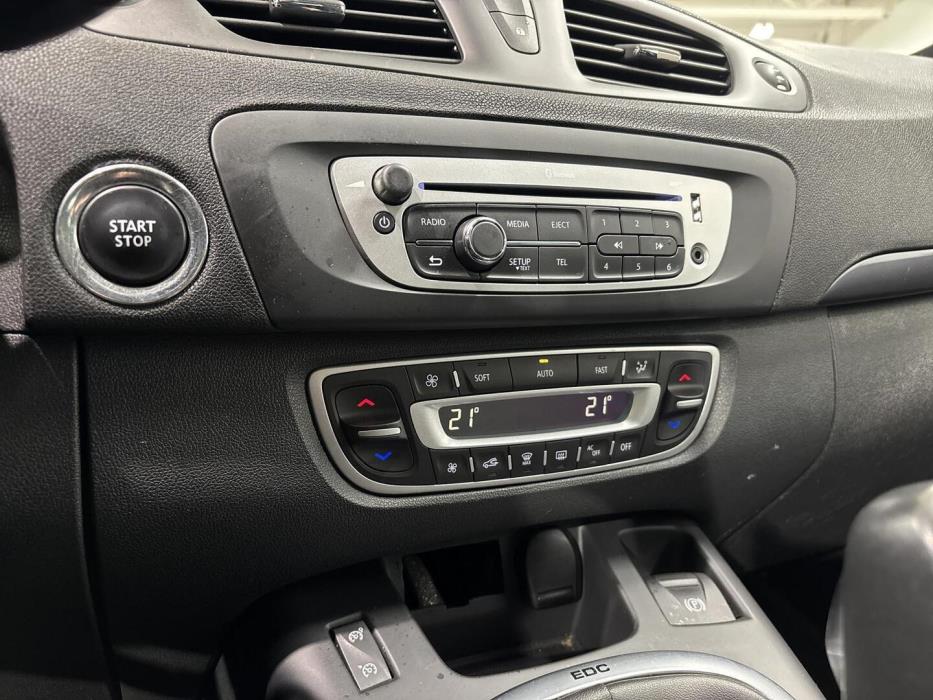 RENAULT Grand Scenic 2015