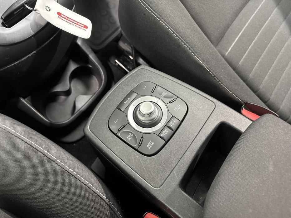 RENAULT Grand Scenic 2015