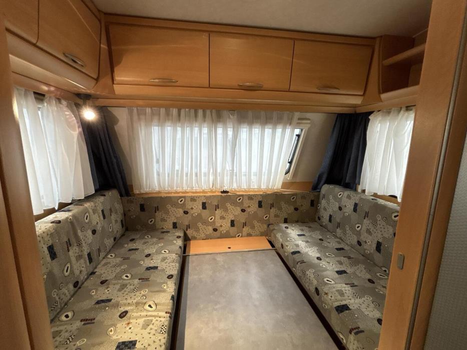 HYMER Eriba Nova 2000