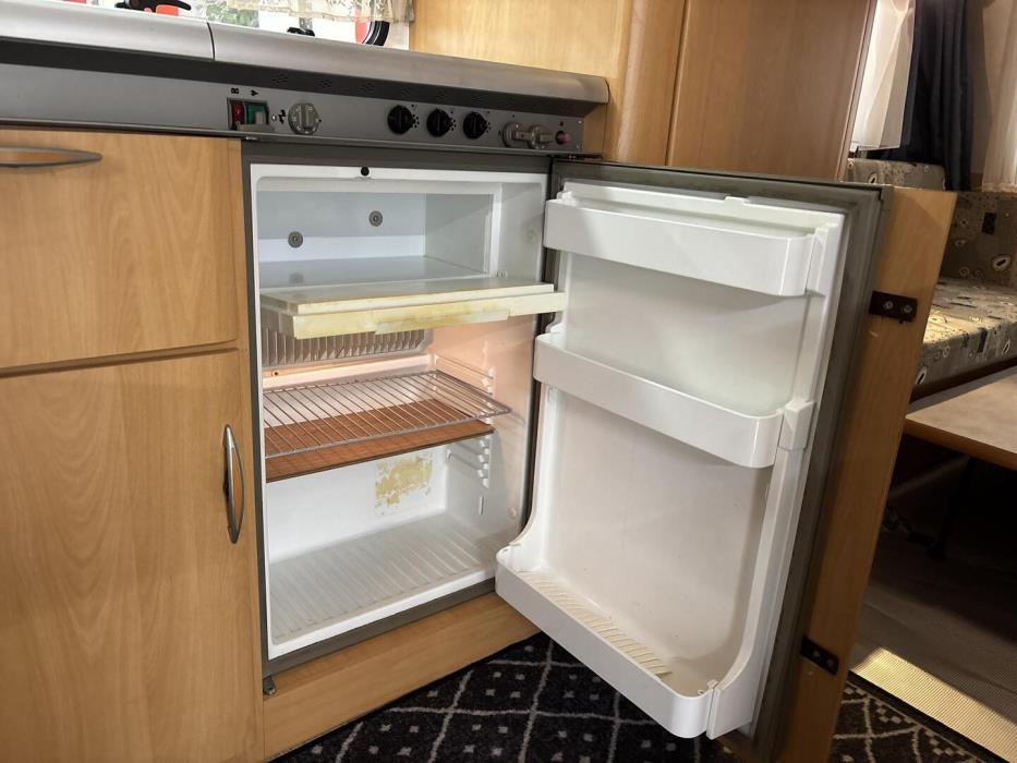 HYMER Eriba Nova 2000