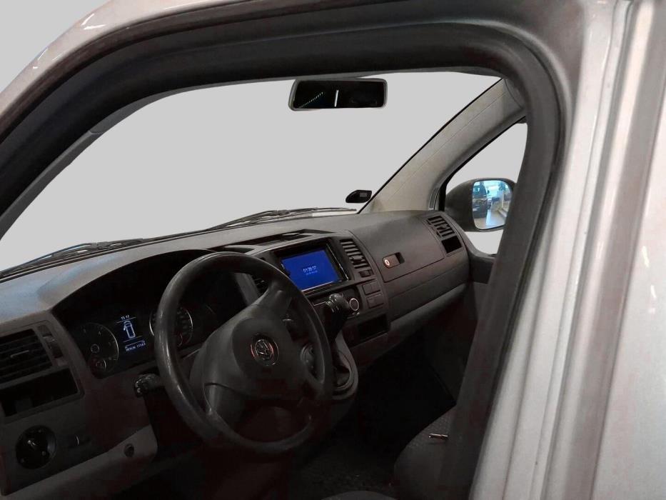 VOLKSWAGEN Transporter 2013