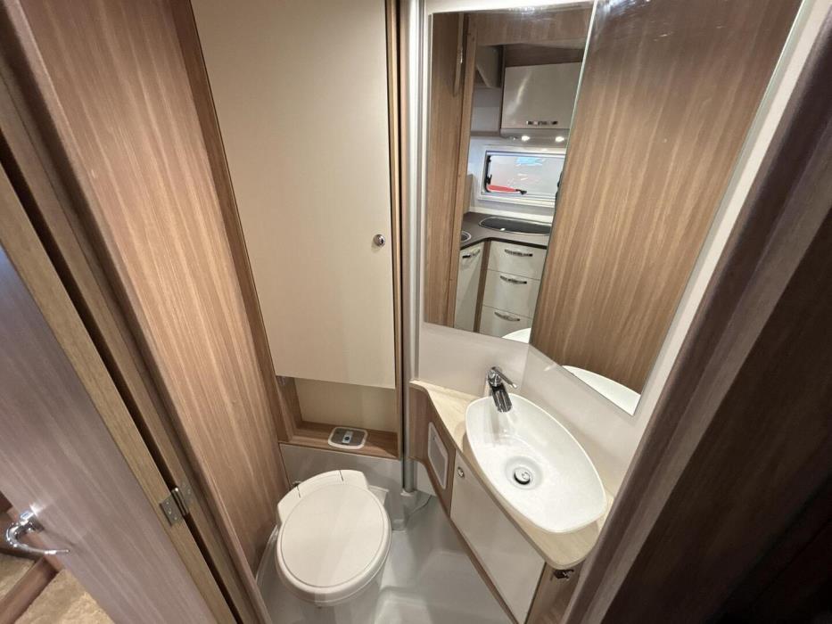 BÜRSTNER BT 7263 2022