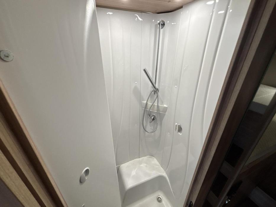 BÜRSTNER BT 7263 2022