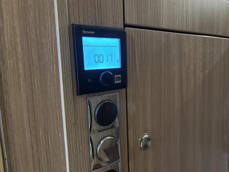 BÜRSTNER BT 7263 2022