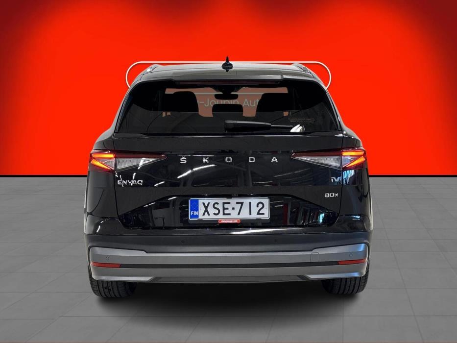 SKODA Enyaq 2023