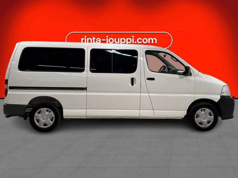 TOYOTA Hiace 2008